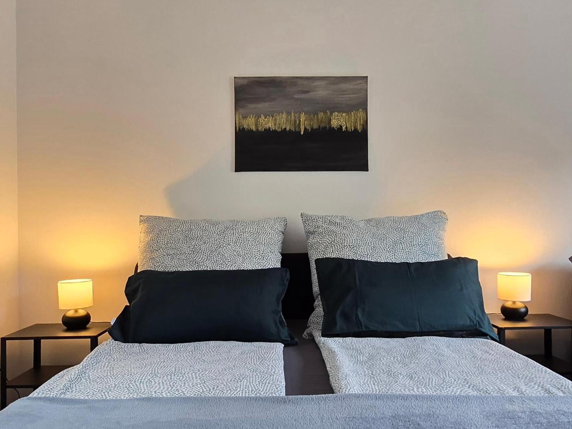 Central Comfort Modernes Studio Aschaffenburg Esterno foto